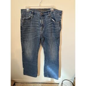 American Eagle Jeans Mens 36x32 Mid Rise Classic Boot Cut Medium Wash Casual y2k